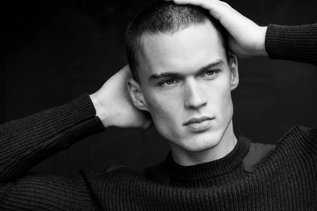 Bart Martynowicz 37
